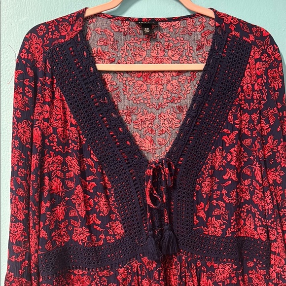 Torrid Red and Black Relaxed Tie Front Blouse #64 - Picture 3 of 8